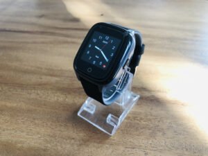 gps horloge kind SLIM junior 4G whatsapp wifi videobellen telefoon sos spatwaterdicht tracker GPSHorlogeKids
